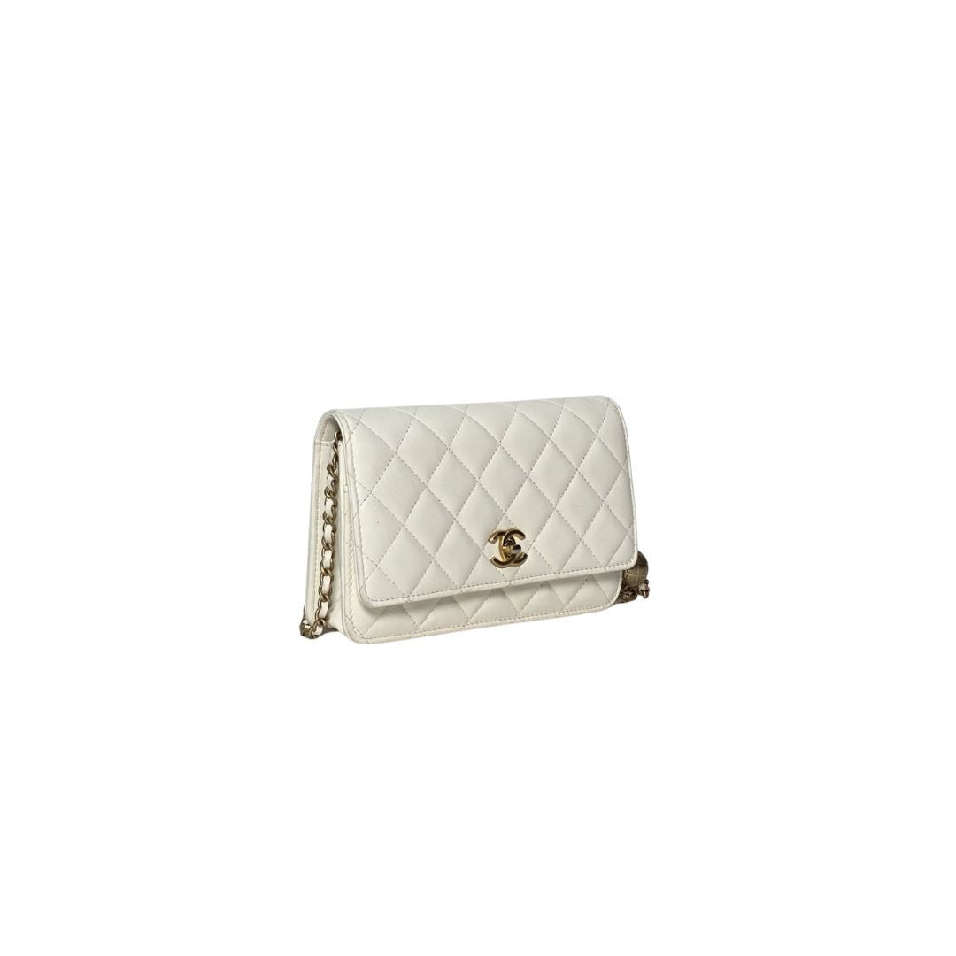 Chanel Pearl Crush Wallet on Chain Lambskin White Bag