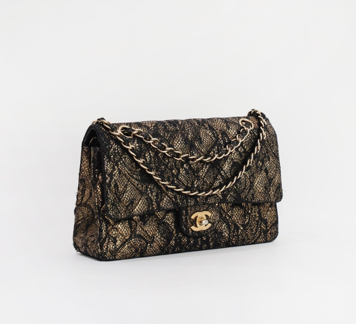 Chanel Medium Double Flap Metallic Gold Diamond Quilted Goatskin Leather