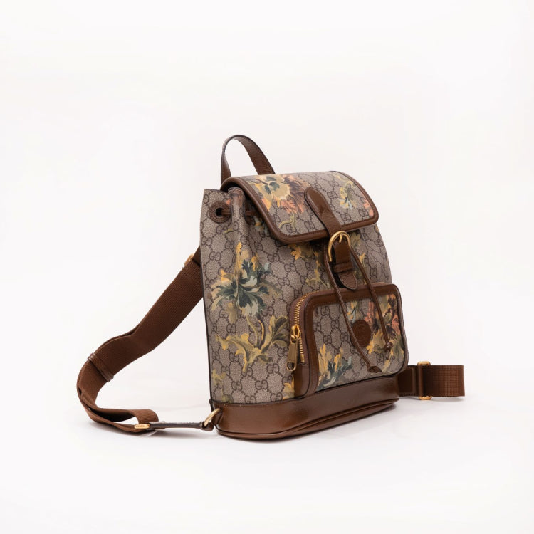 GUCCI GG SUPREME floral print Backbag