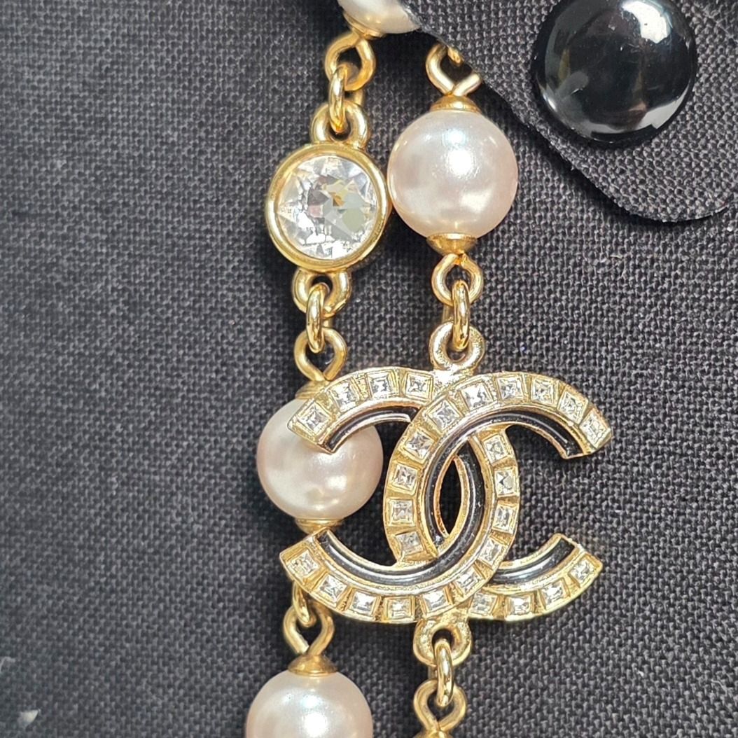 Chanel CC Pearl & Black Beads Necklace