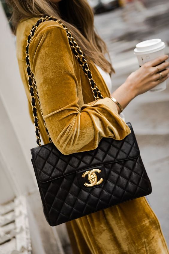 How Does Quilting Define the Classic Flap’s Timeless Elegance?
