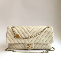 Chanel Timeless Chevron 13