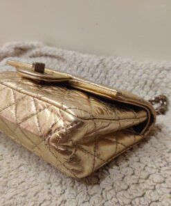 Chanel Reissue Double Flap Bag 19
