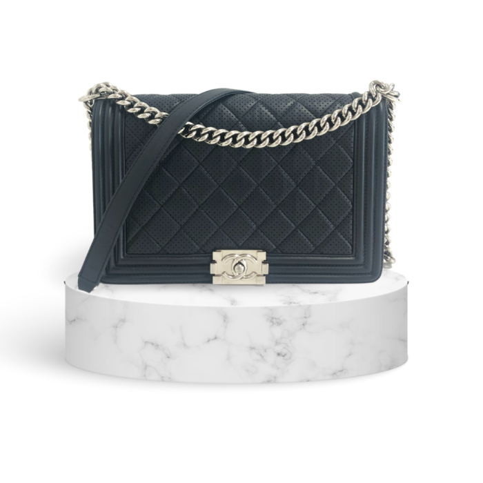 Style Meets Versatility: The 5 Best Go-to Chanel Bags for 2023