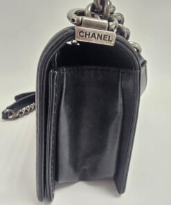 Chanel Medium Boy Black 41