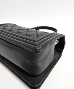 Chanel Medium Boy Black 28