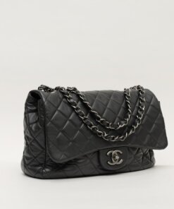 Alternative view of Chanel jumbo Grey classic flap Bag
