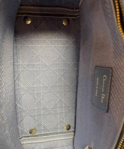 4179cdd5-18f4-498d-b689-b6eb1a543870